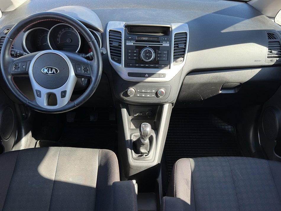 Kia Venga 1.4i 