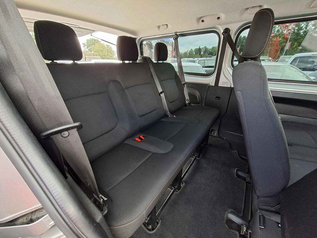 Renault Trafic 1.6dCi  L2 9míst