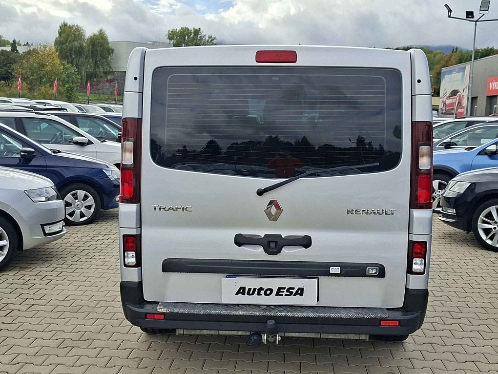 Renault Trafic 1.6dCi  L2 9míst