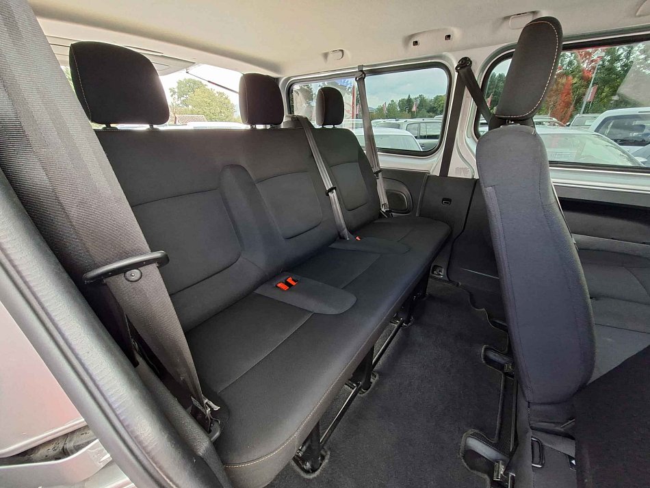 Renault Trafic 1.6dCi  L2 9míst