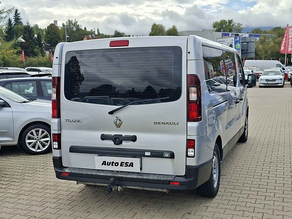 Renault Trafic 1.6dCi  L2 9míst
