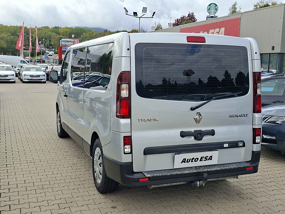 Renault Trafic 1.6dCi  L2 9míst