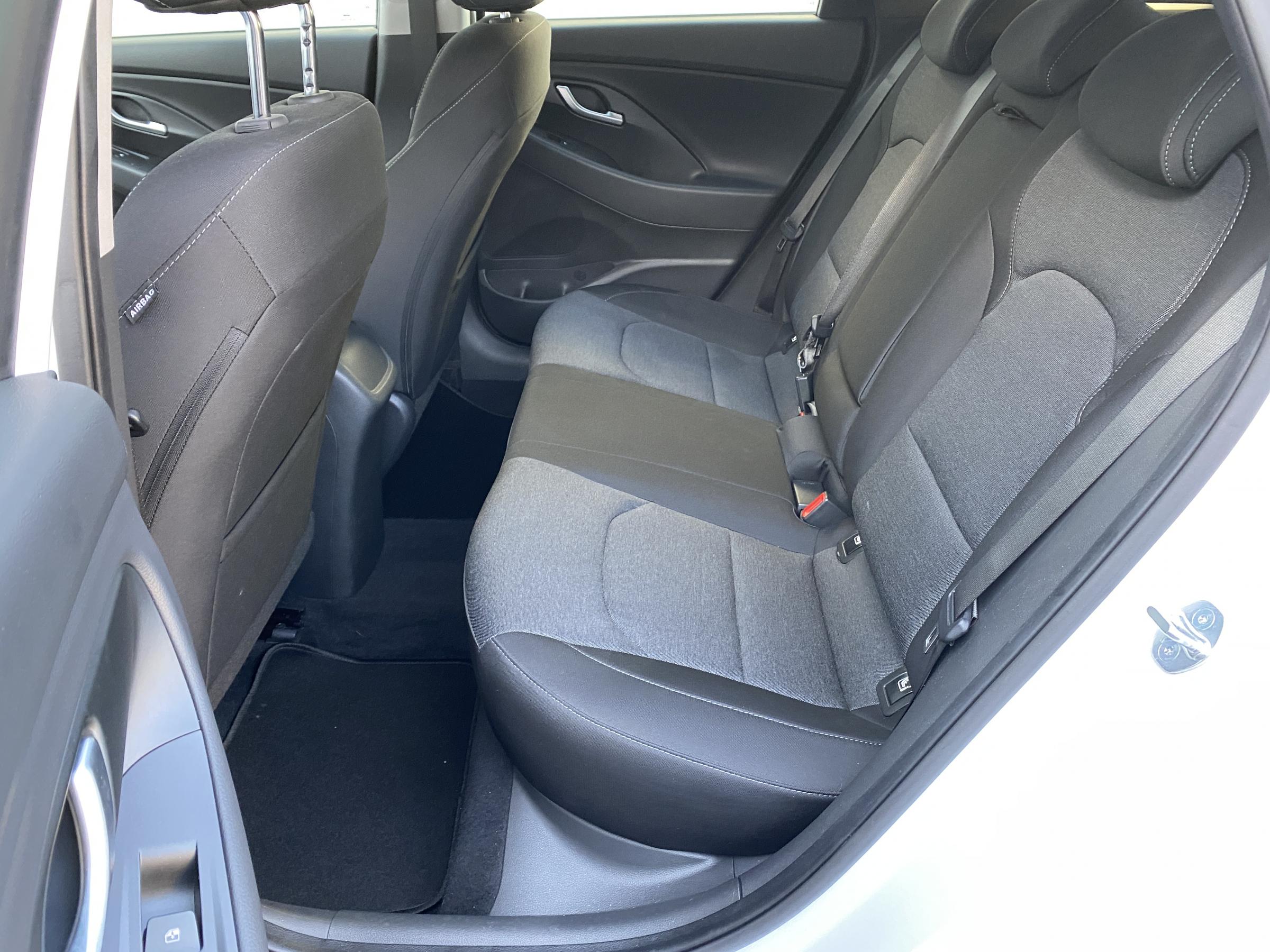 Hyundai i30, 2024 - pohled č. 10