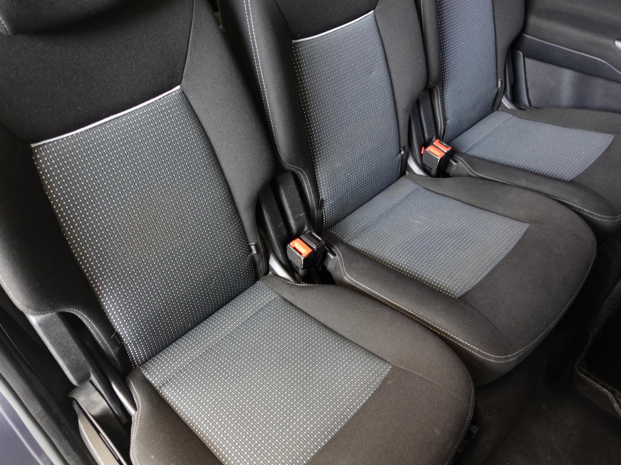 Ford Galaxy, 2012 - pohled č. 12