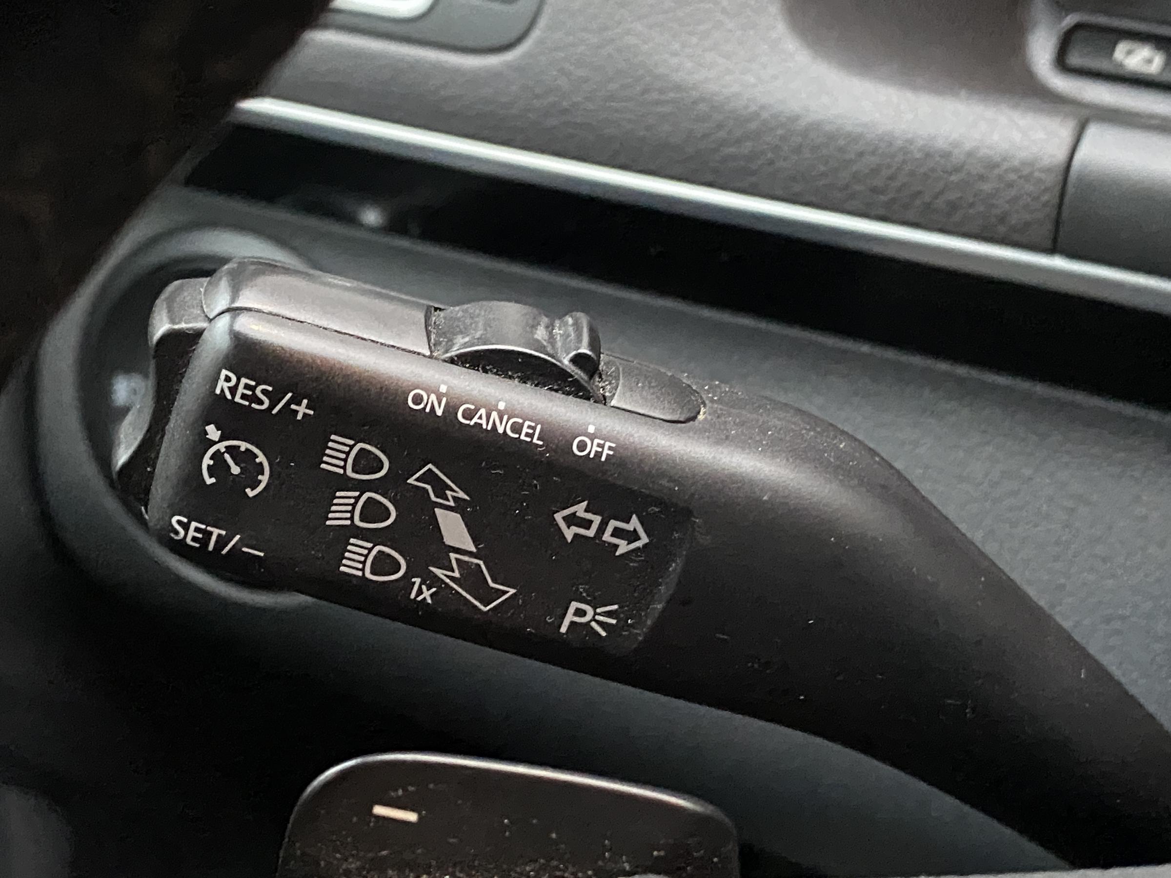 Volkswagen Touran, 2010 - pohled č. 13