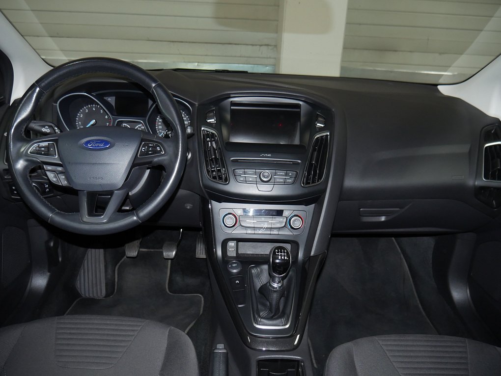 Ford Focus 1.5EB 