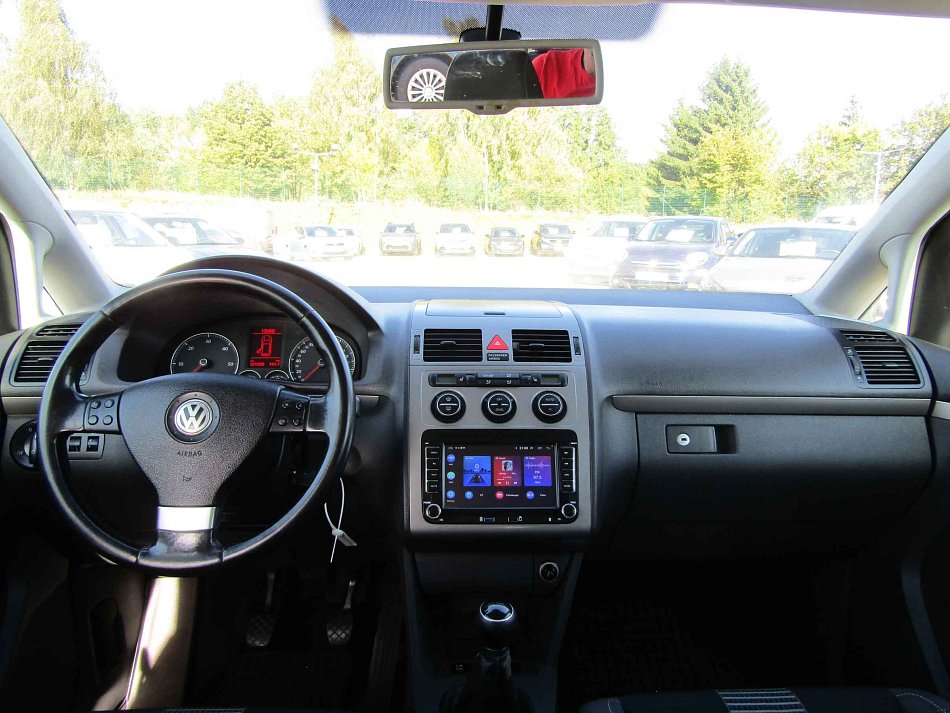 Volkswagen Touran 1.9 TDi 
