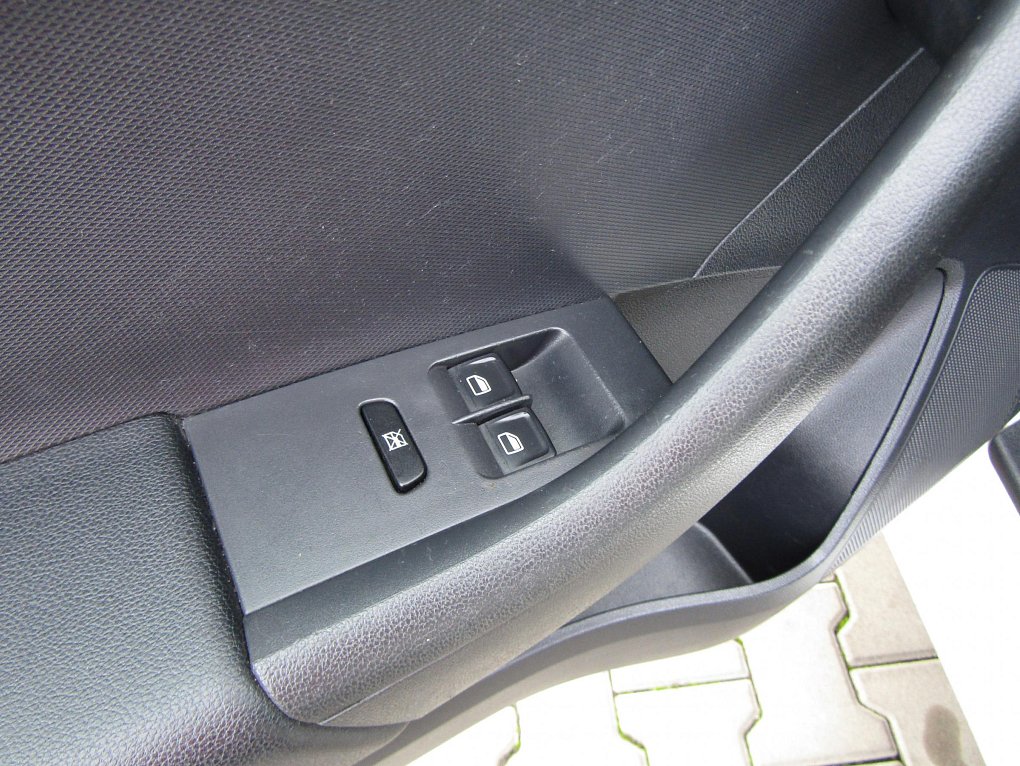 Škoda Rapid 1.6 TDi Sport