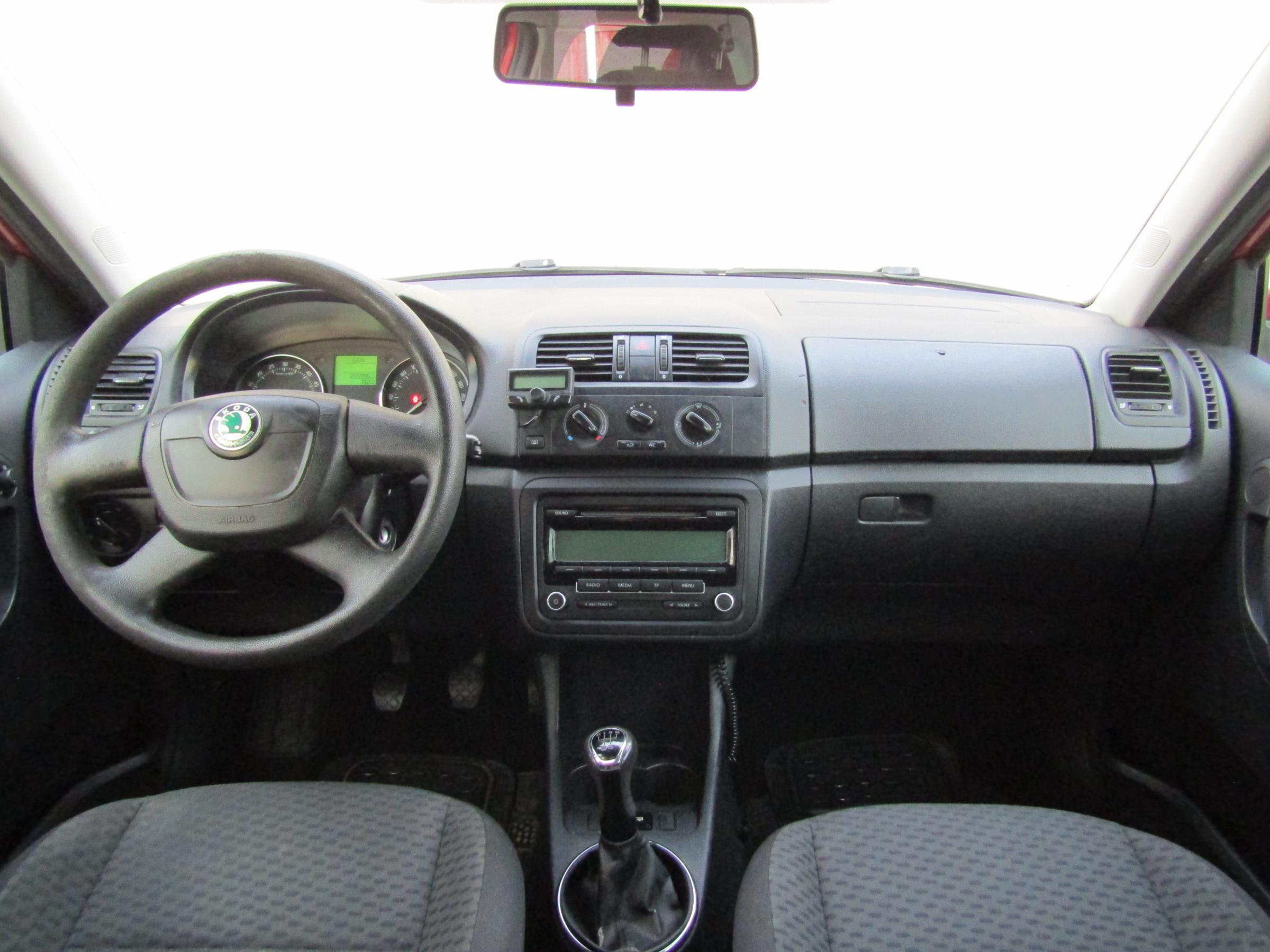 Škoda Fabia II, 2011 - pohled č. 8