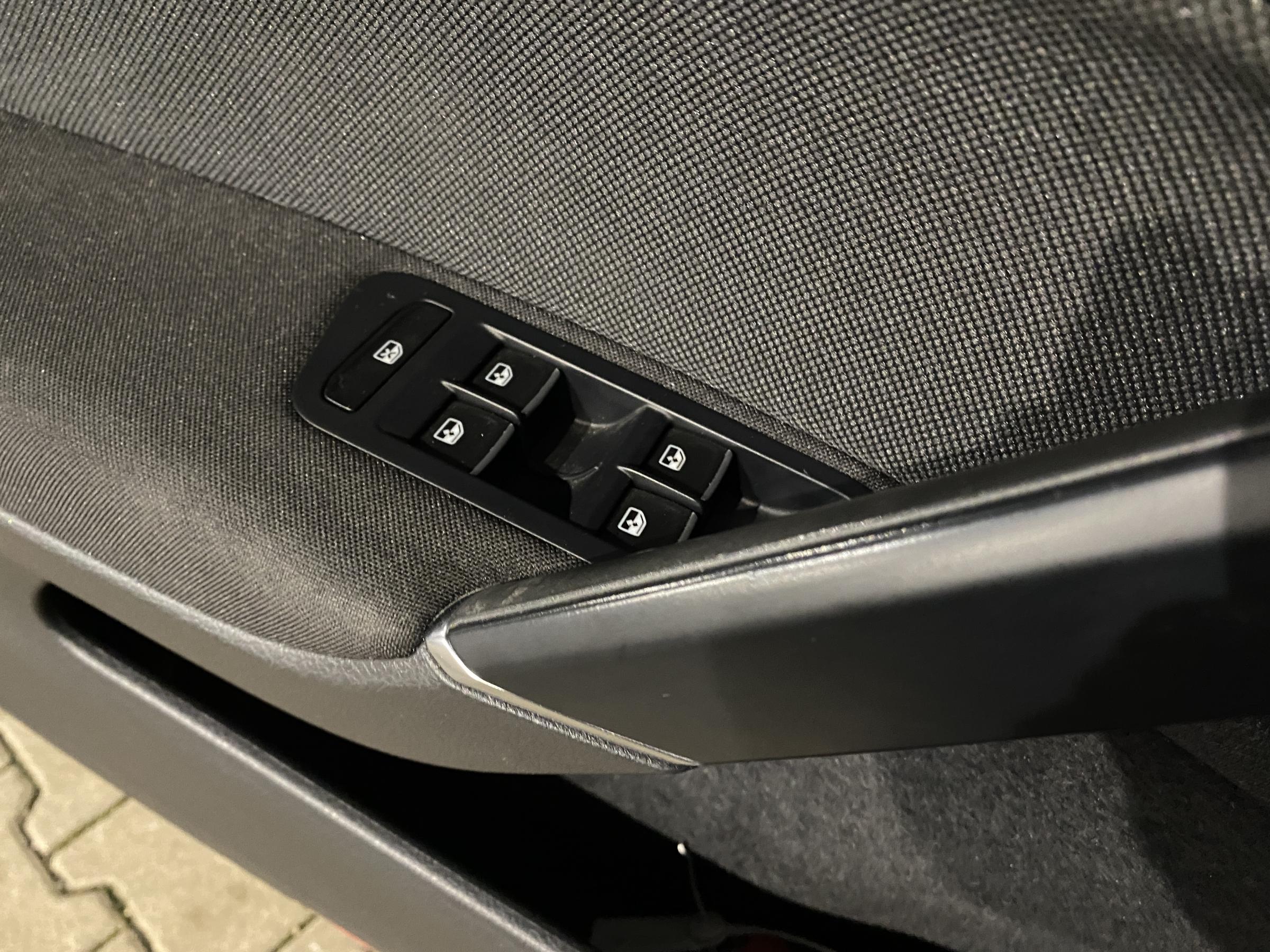 Volkswagen Golf, 2016 - pohled č. 11