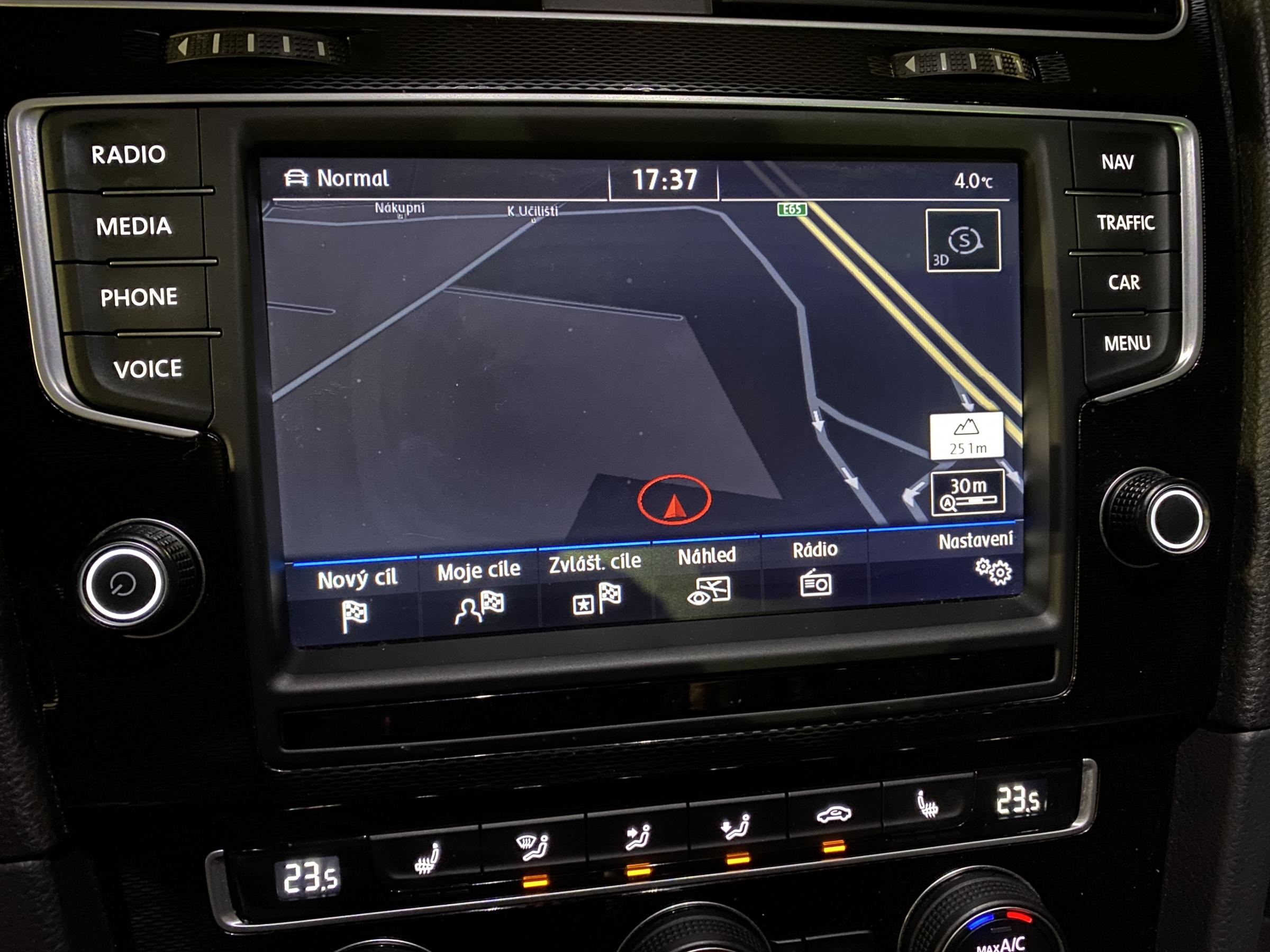 Volkswagen Golf, 2016 - pohled č. 15