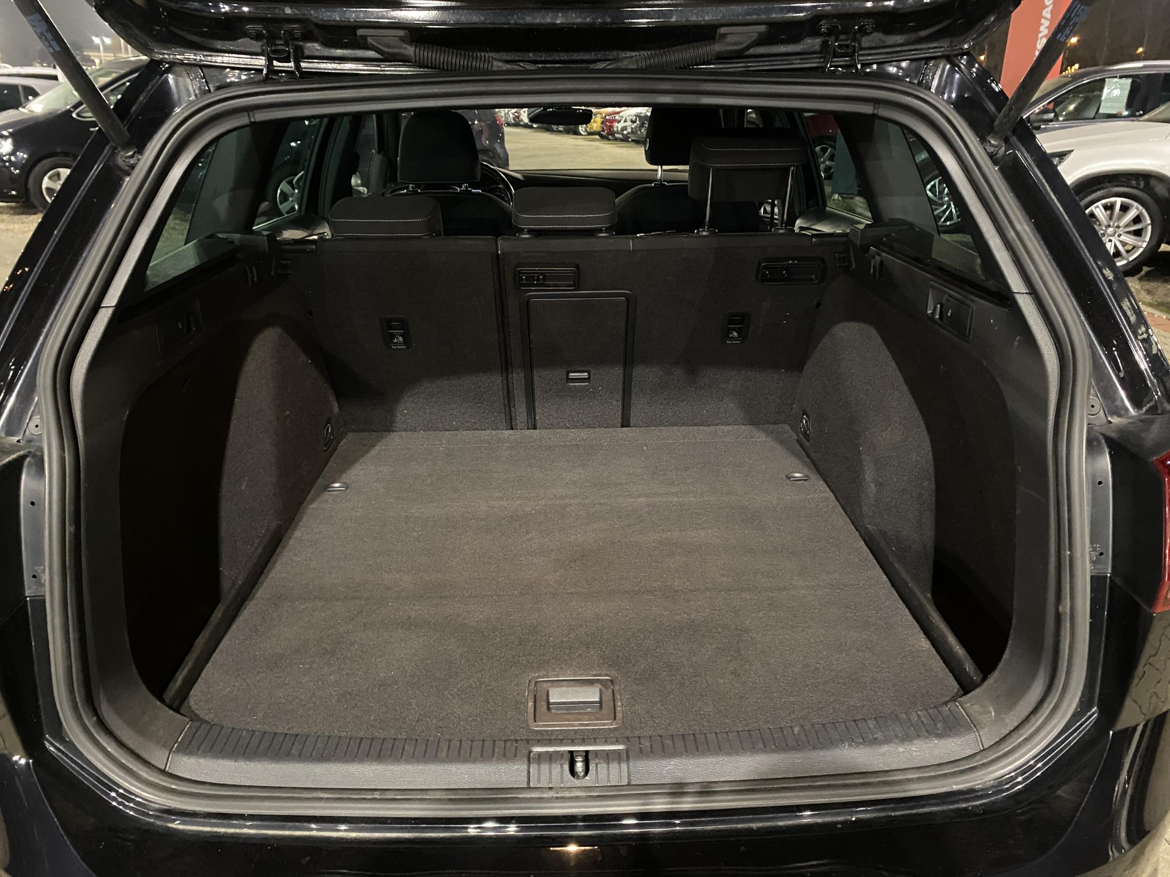 Volkswagen Golf, 2016 - pohled č. 7