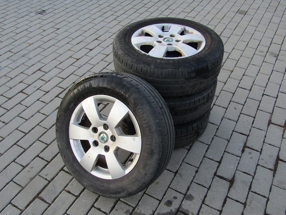 Škoda Octavia II 1.4 TSI Ambiente