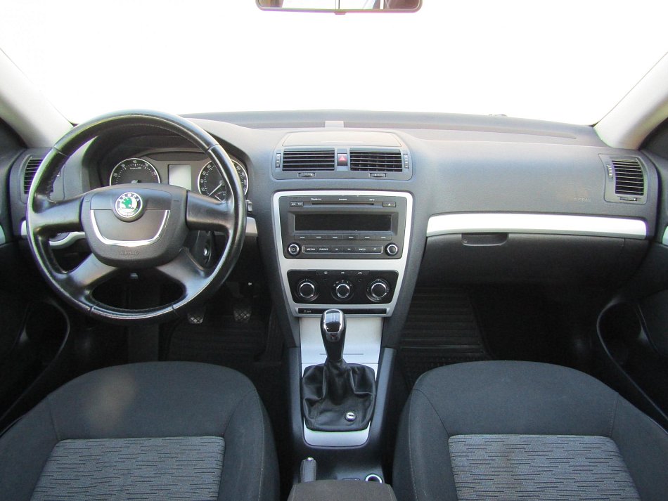 Škoda Octavia II 1.4 TSI Ambiente