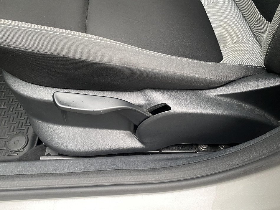 Škoda Fabia III 1.0 MPI 