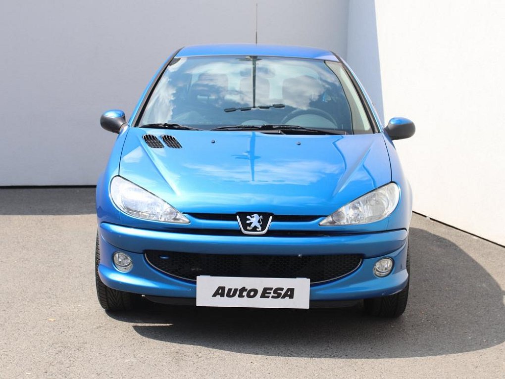 Peugeot 206 1.6i 