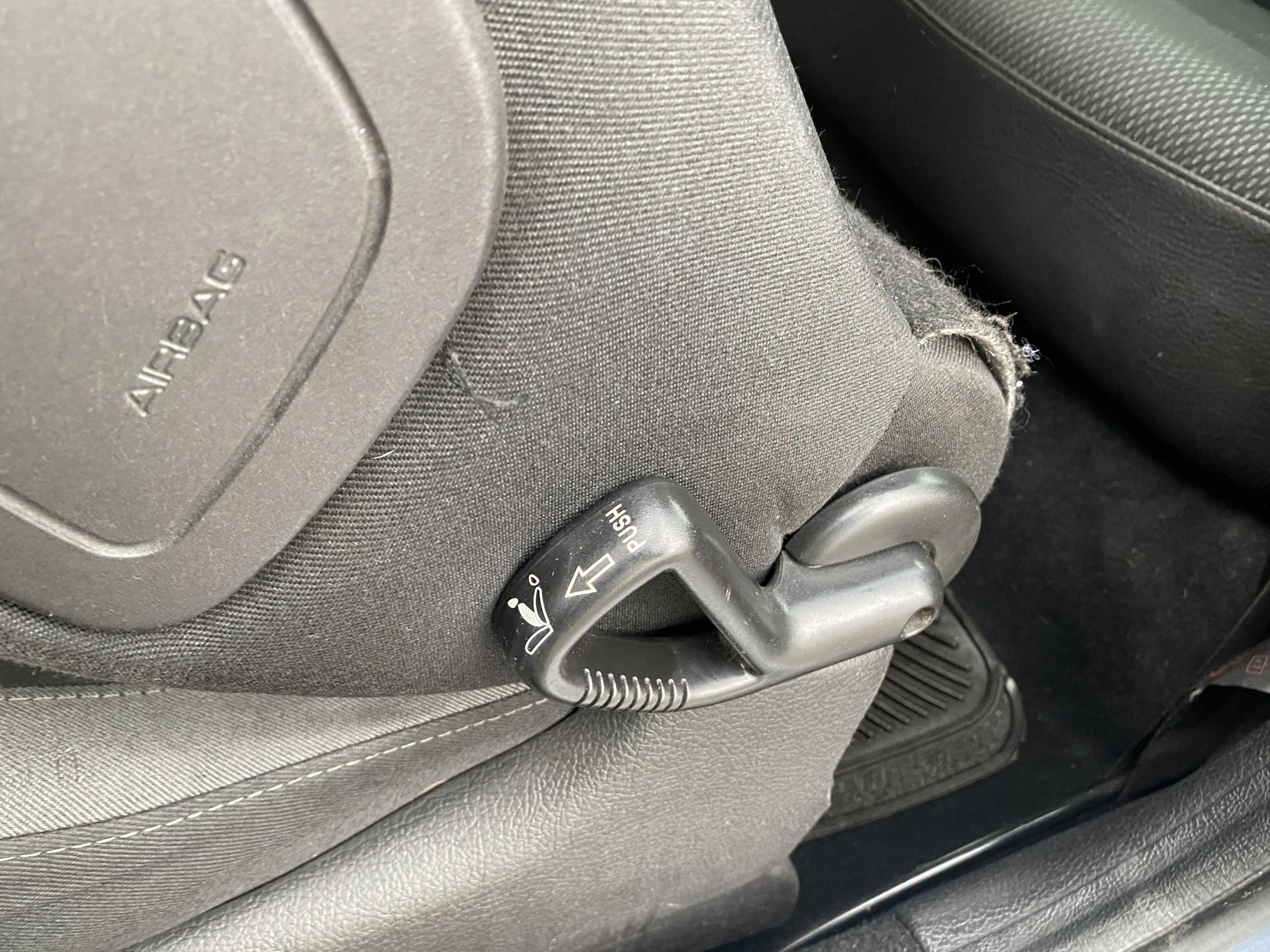 Peugeot 206, 2007 - pohled č. 11