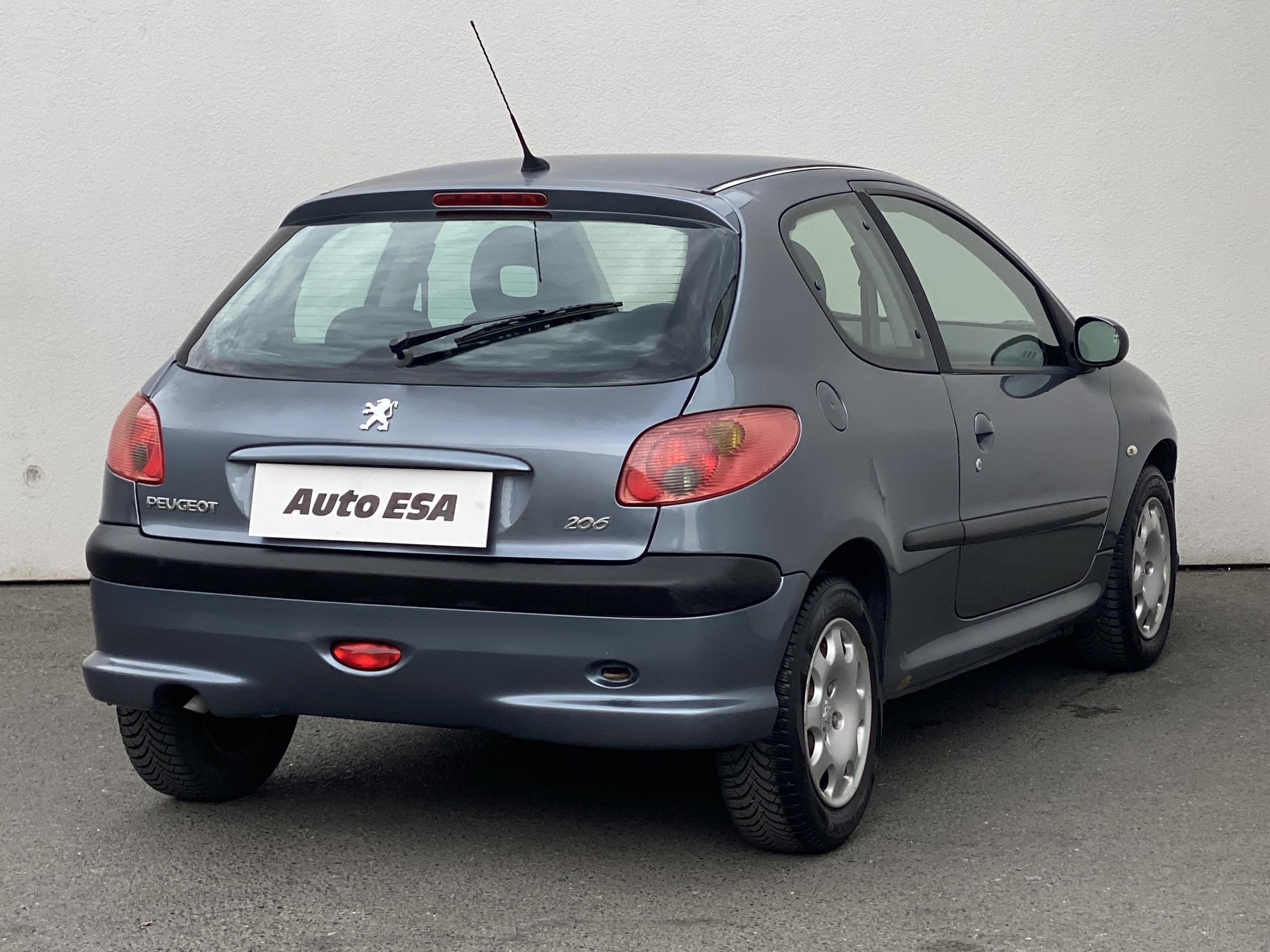 Peugeot 206, 2007 - pohled č. 4