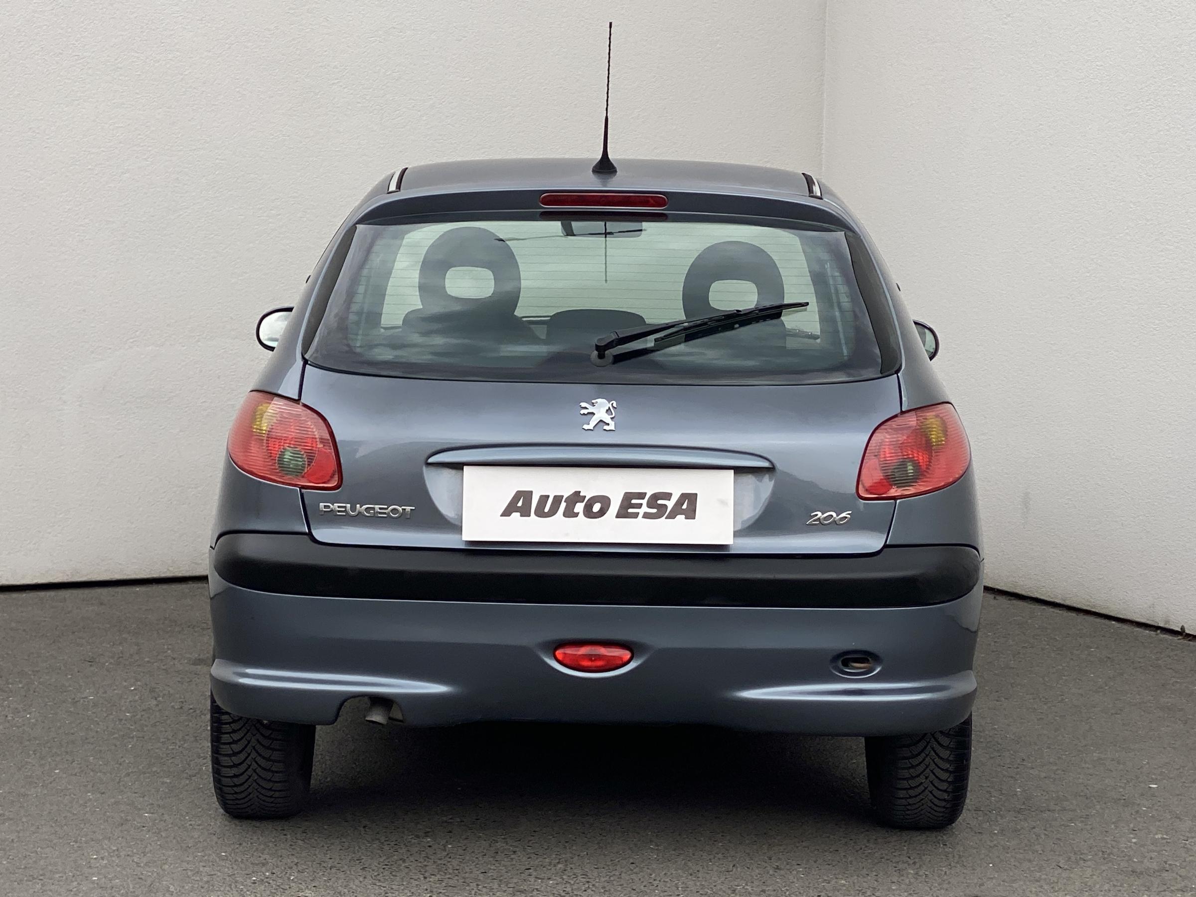 Peugeot 206, 2007 - pohled č. 5