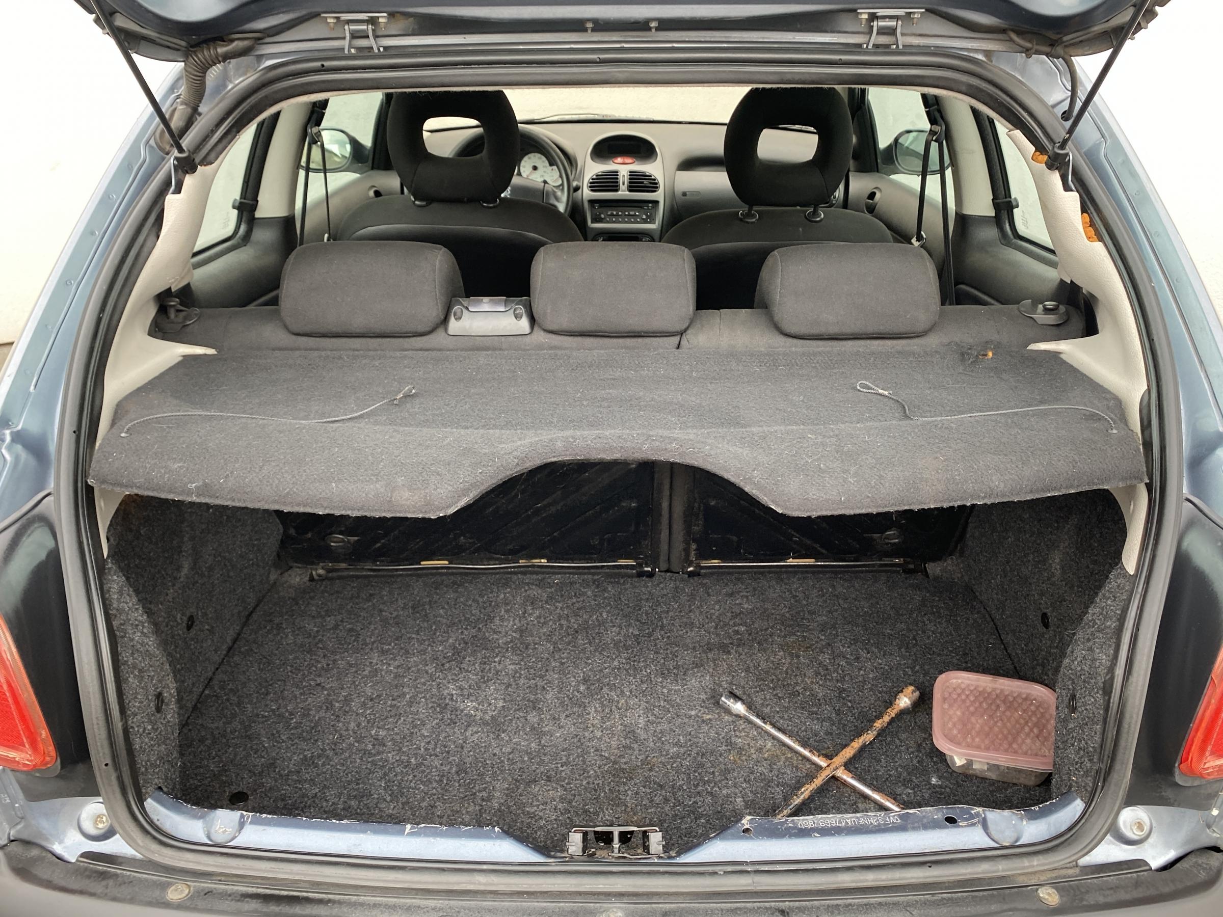 Peugeot 206, 2007 - pohled č. 7