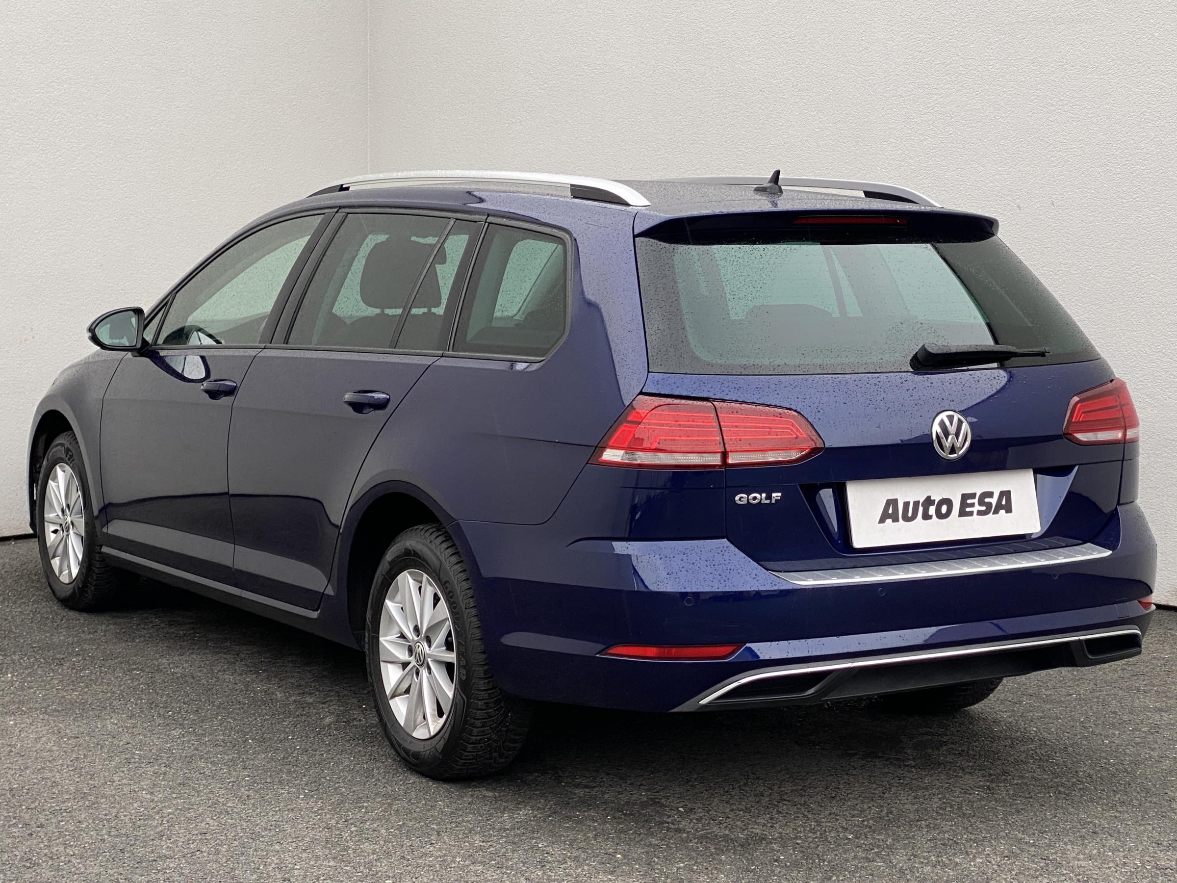 Volkswagen Golf, 2019 - pohled č. 7