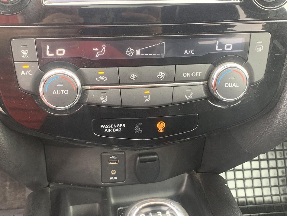 Nissan X-Trail 1.6 dCi  4x4