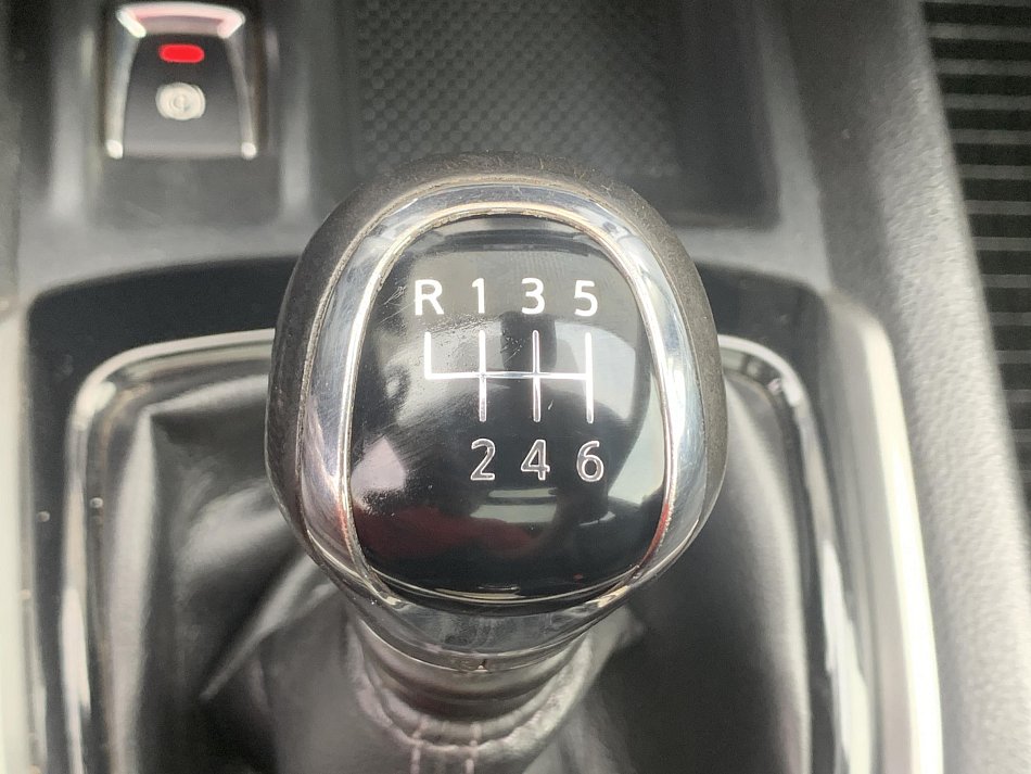 Nissan X-Trail 1.6 dCi  4x4