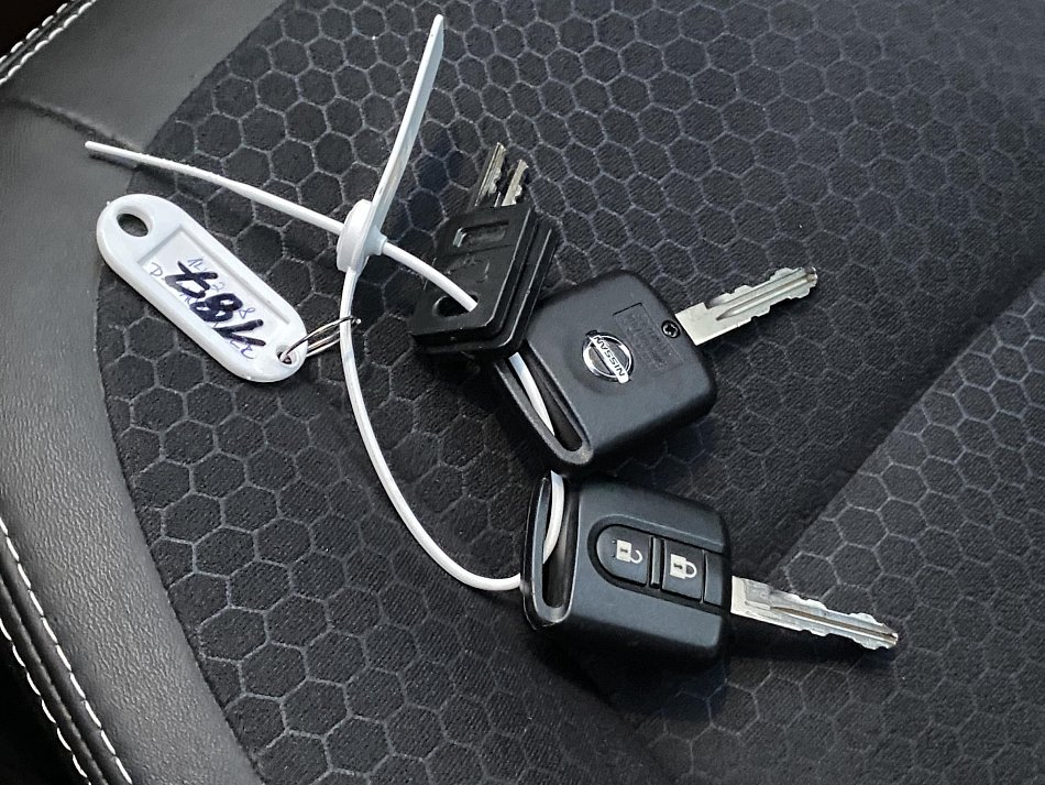 Nissan Qashqai 1.6i Tekna