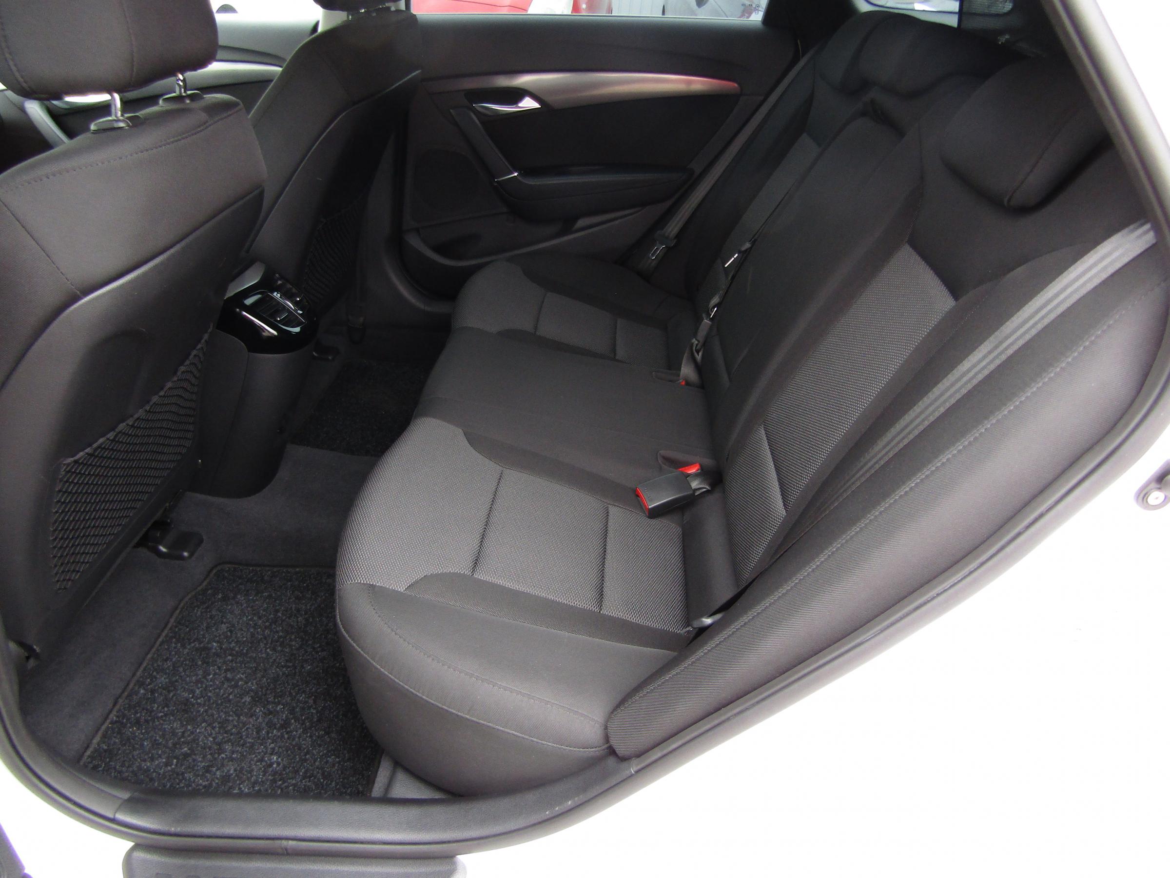 Hyundai i40, 2013 - pohled č. 10