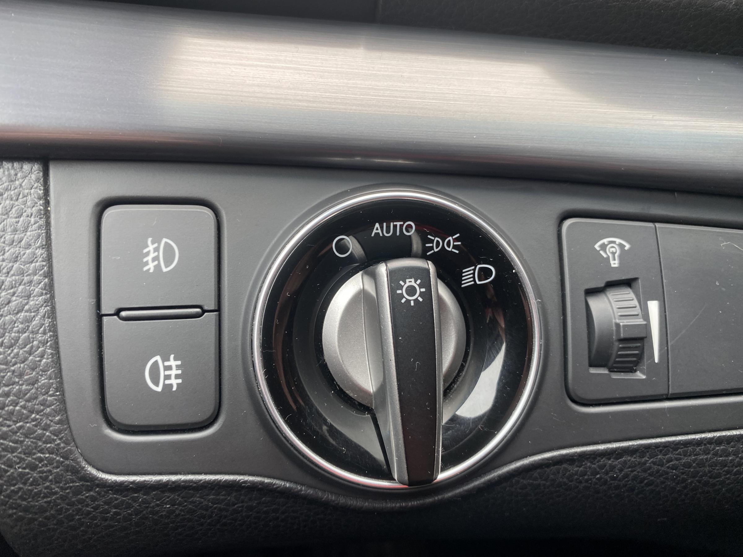 Hyundai i40, 2013 - pohled č. 12