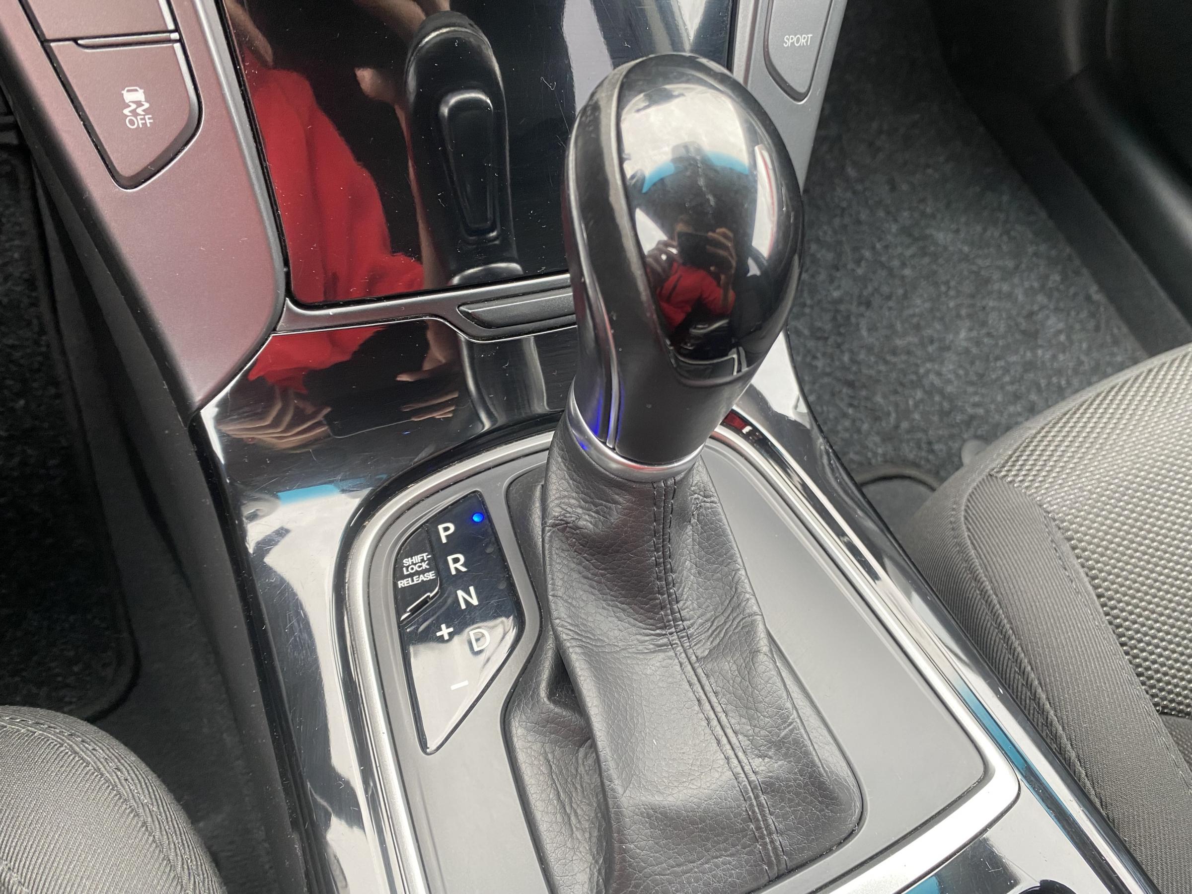 Hyundai i40, 2013 - pohled č. 18