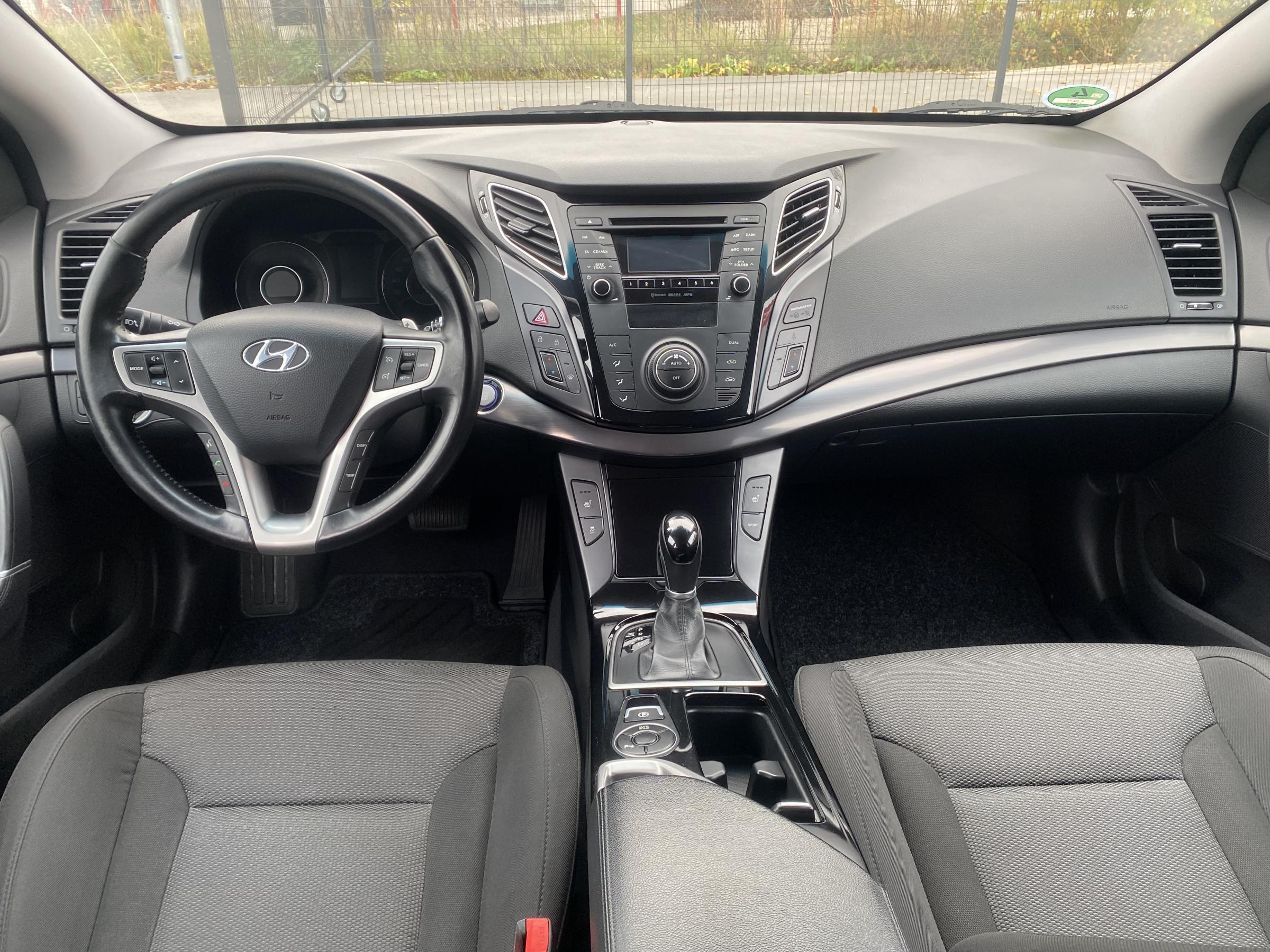 Hyundai i40, 2013 - pohled č. 8