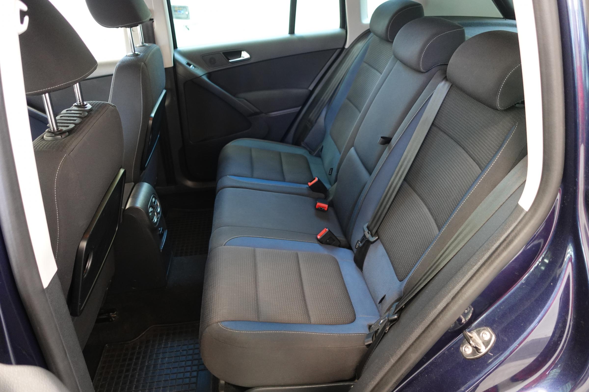 Volkswagen Tiguan, 2010 - pohled č. 10