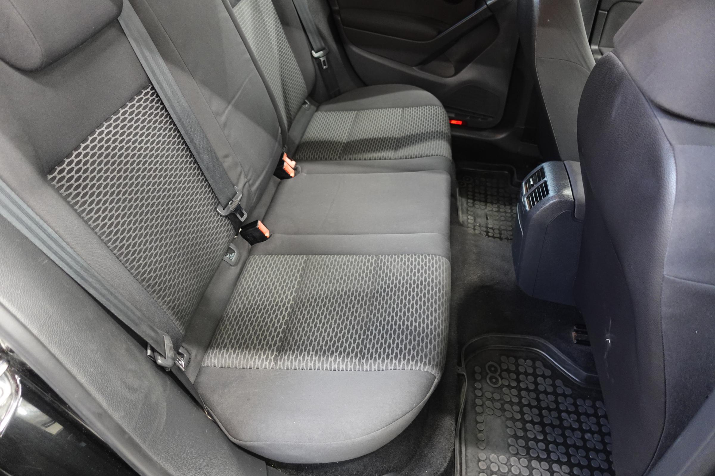 Volkswagen Golf, 2009 - pohled č. 12