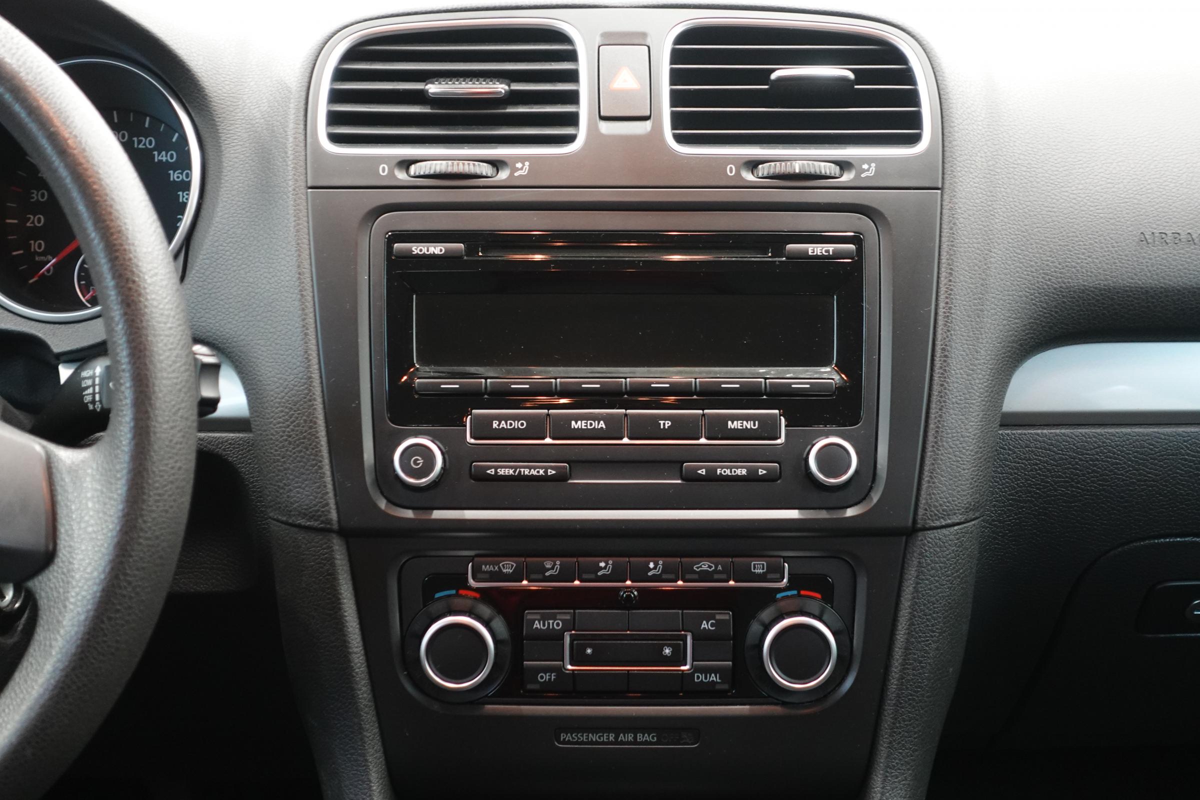 Volkswagen Golf, 2009 - pohled č. 14