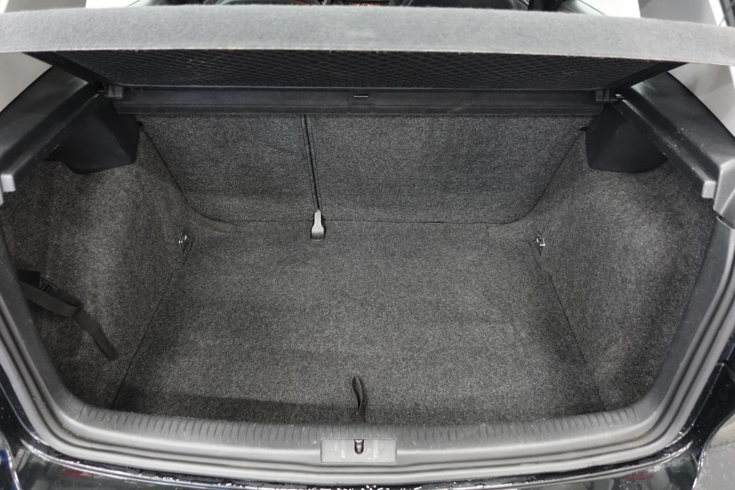 Volkswagen Golf, 2009 - pohled č. 7