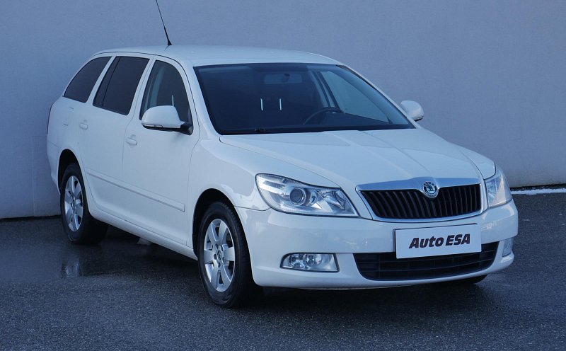 Škoda Octavia II 2.0 TDi Elegance