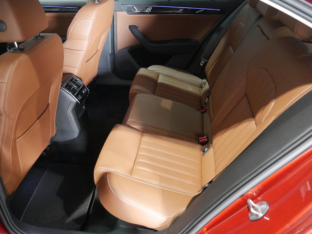 Škoda Superb III 2.0 TDi L&K 4x4