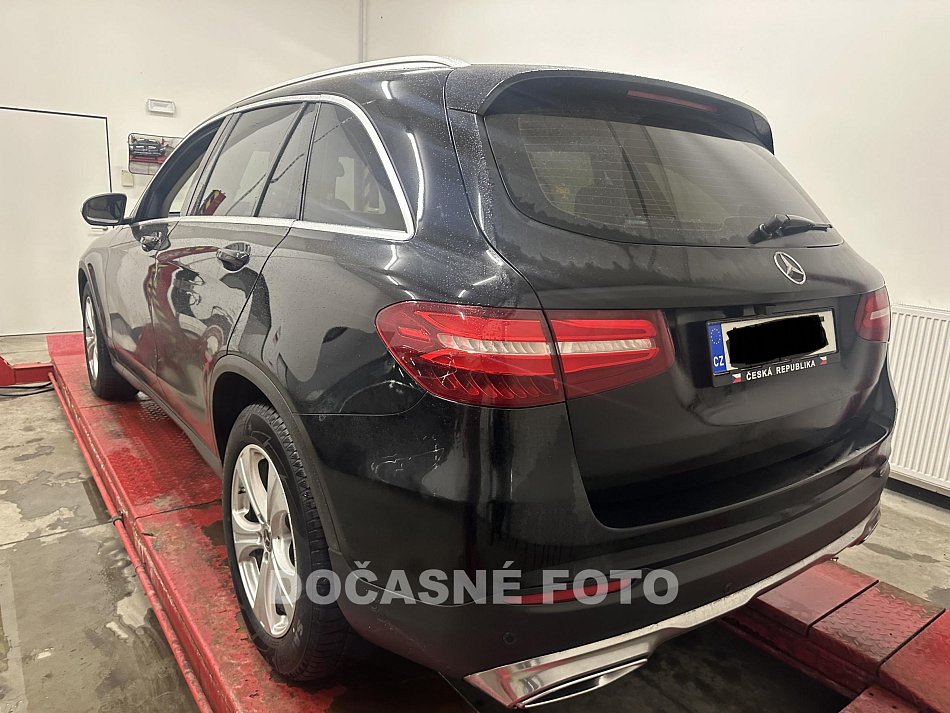 Mercedes-Benz GLC 220D 