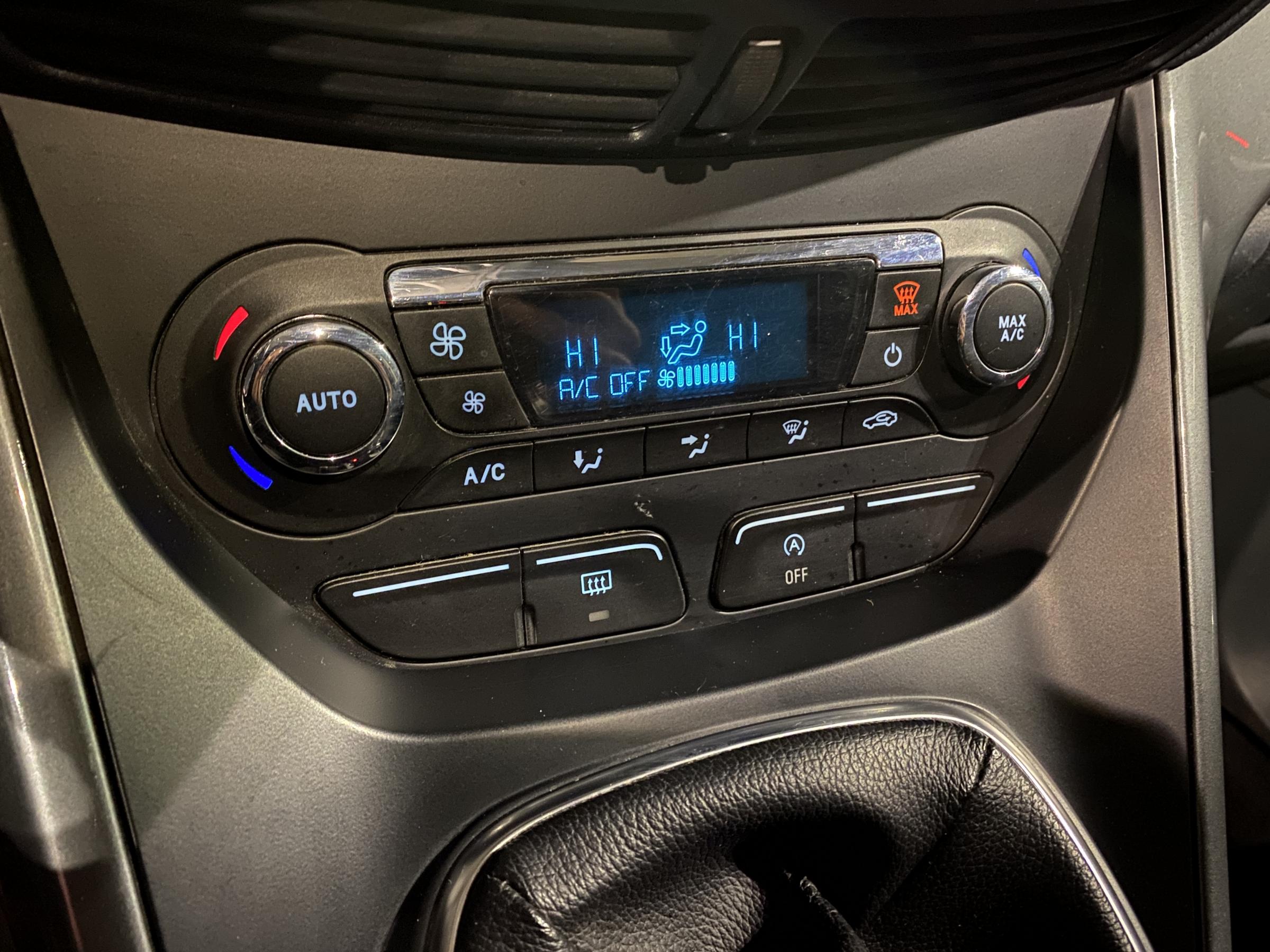 Ford C-MAX, 2014 - pohled č. 14