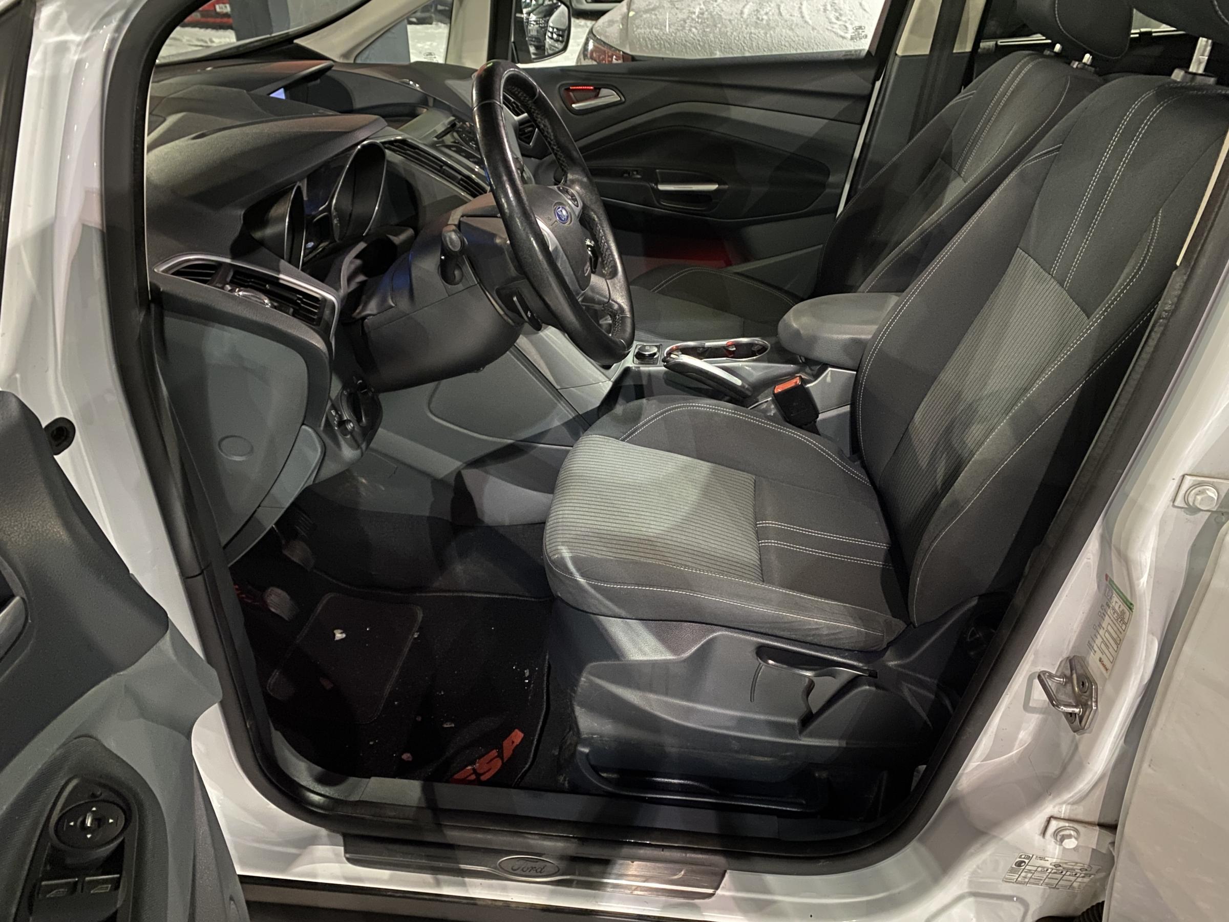 Ford C-MAX, 2014 - pohled č. 9