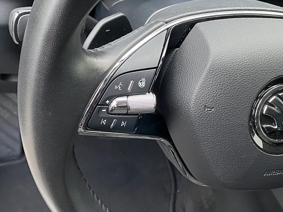 Škoda Karoq 1.5 TSi STYLE Exclusive