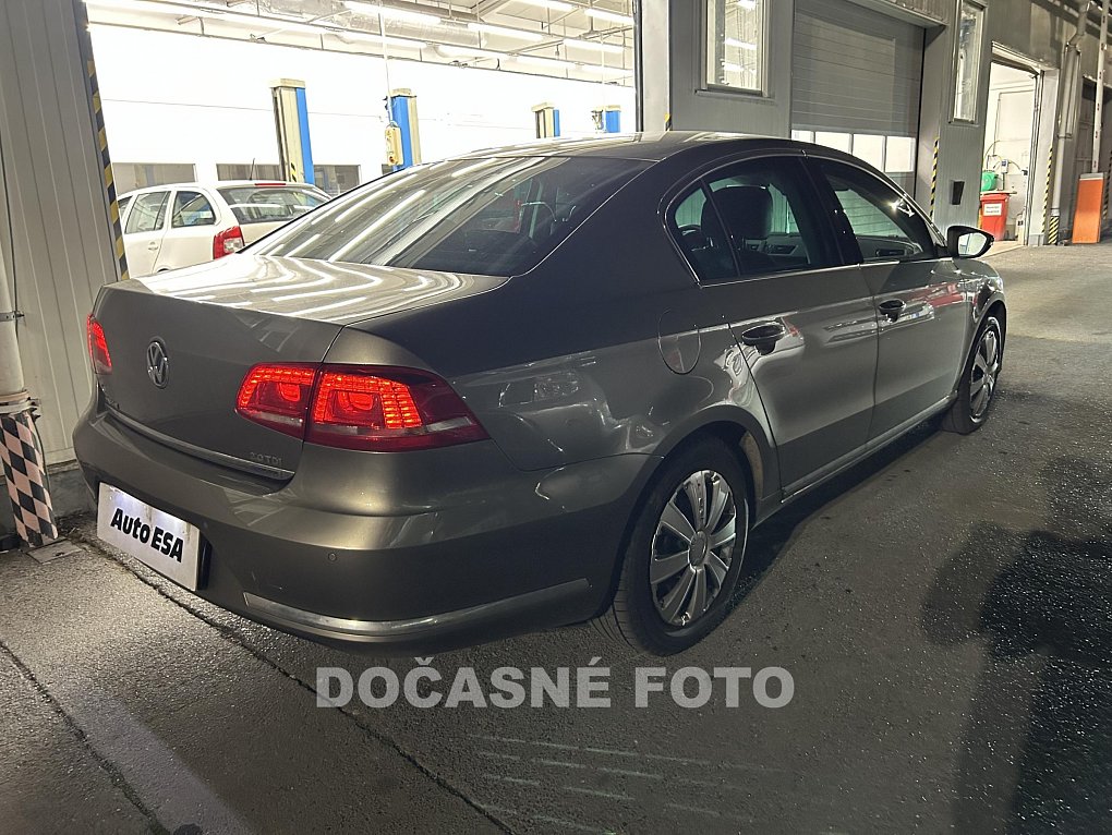 Volkswagen Passat 2.0 TDi Highline