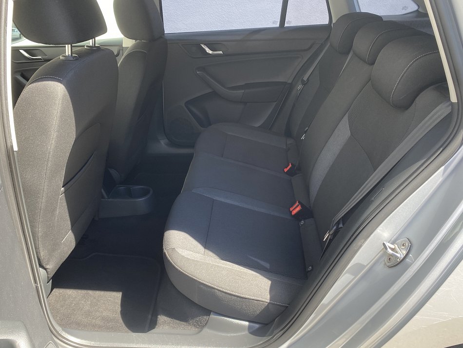 Škoda Rapid 1.2 TSi Ambition