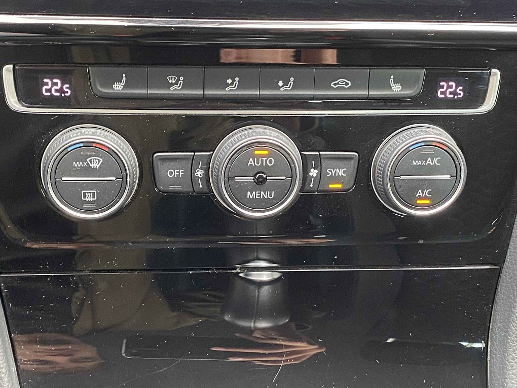 Volkswagen Golf 1.5 TSi Join