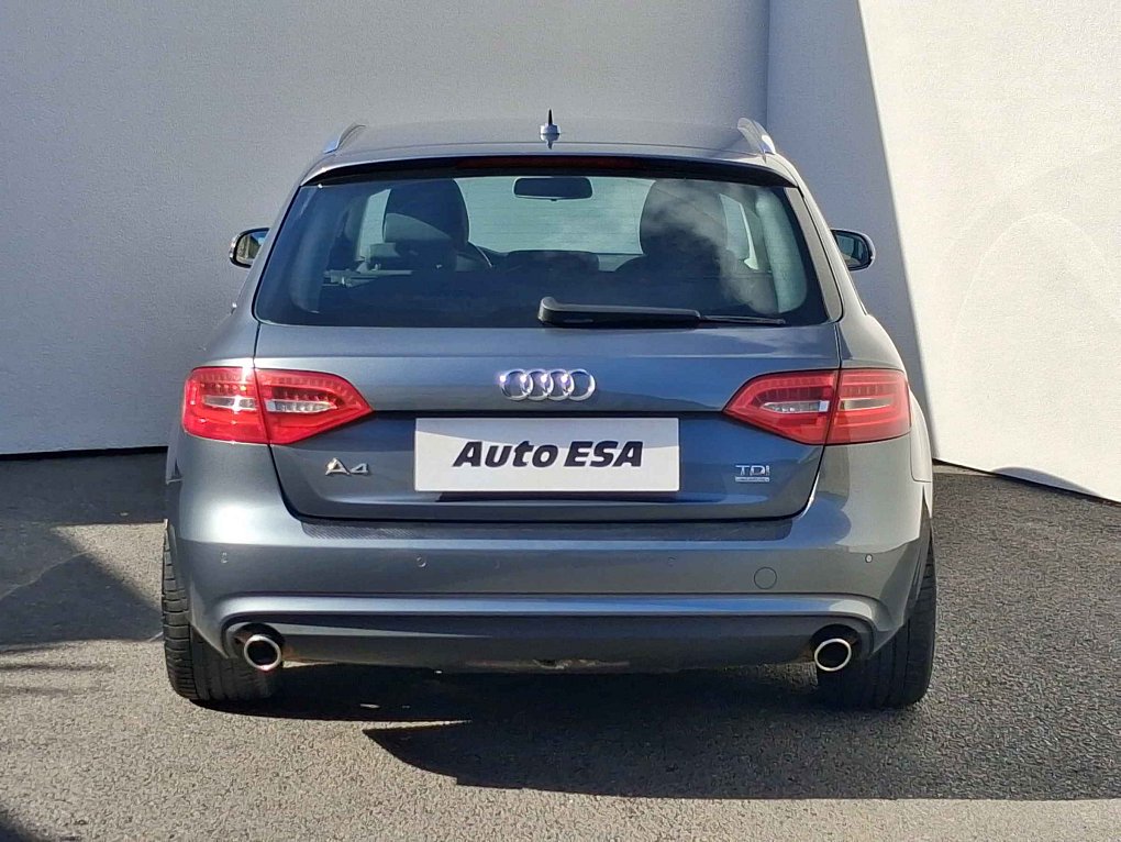 Audi A4 3.0 TDi  quattro