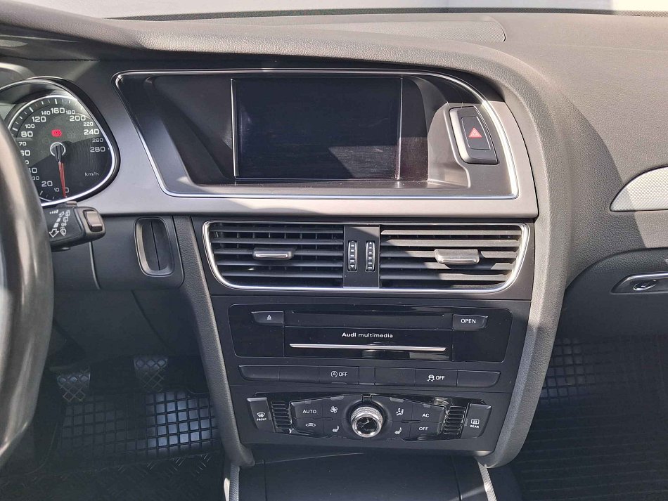 Audi A4 3.0 TDi  quattro