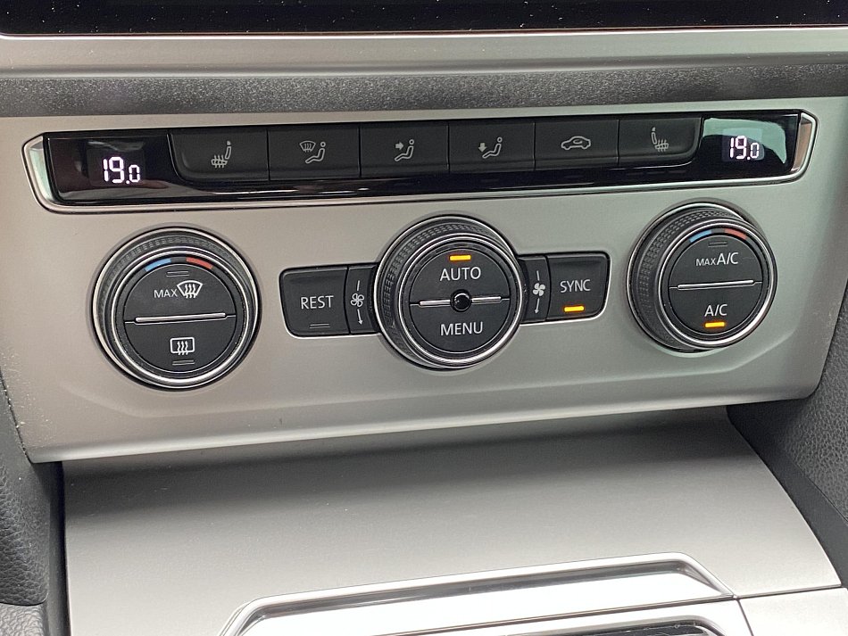 Volkswagen Passat 2.0 TDi Comfortline