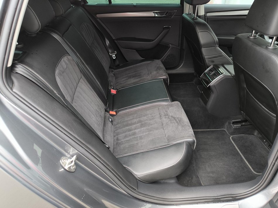 Škoda Superb III 2.0 TDi Style 4x4