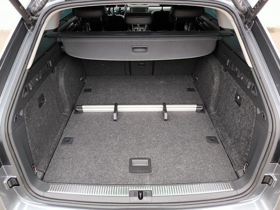 Škoda Superb III 2.0 TDi Style 4x4